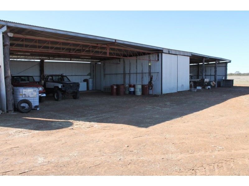 2209 KYWONG ROAD, Cunnamulla QLD 4490