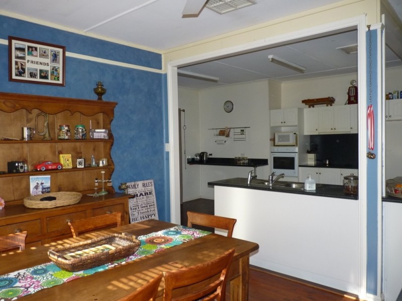 102 St Georges Terrace, St George QLD 4487