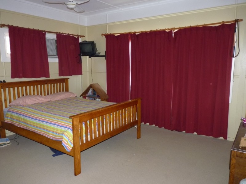 102 St Georges Terrace, St George QLD 4487