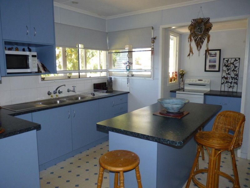 208 Victoria Street, St George QLD 4487