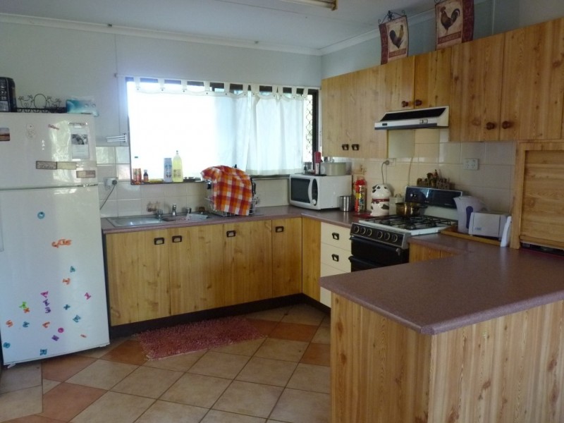 58 Barlee Street, St George QLD 4487