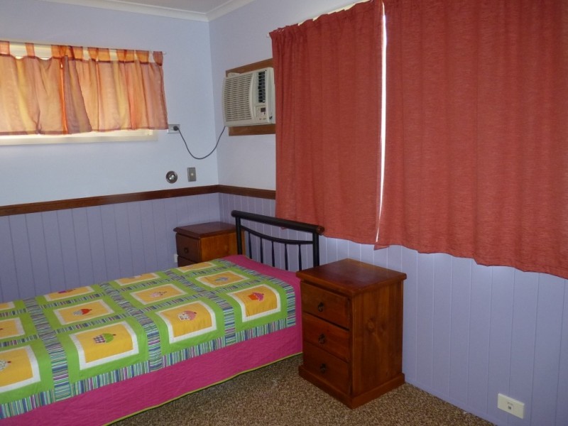 13 Elizabeth Street, St George QLD 4487