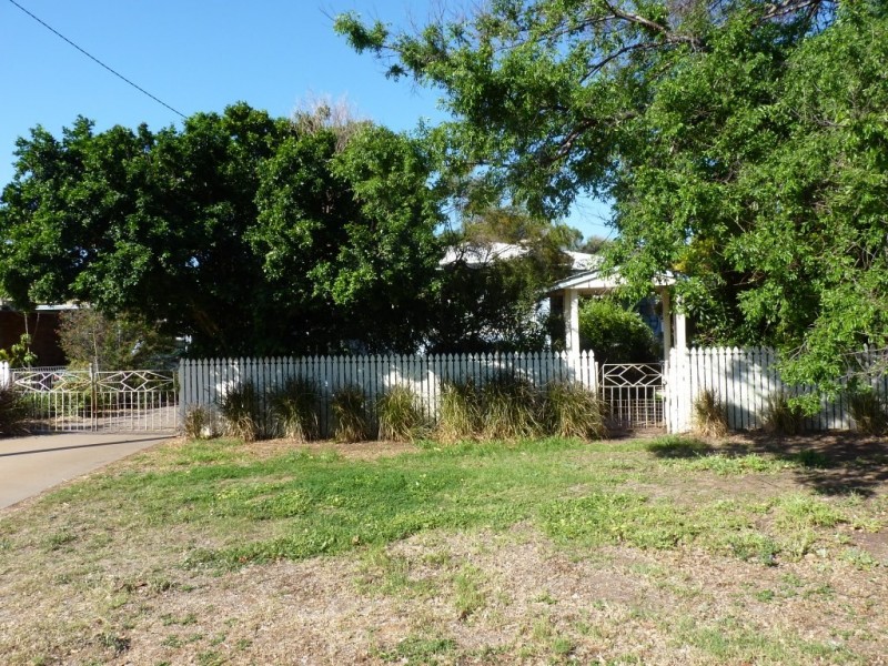 51 Scott Street, St George QLD 4487