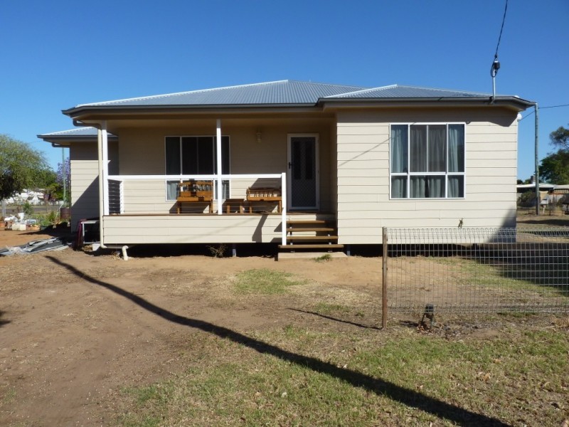 40 Barlee Street, St George QLD 4487