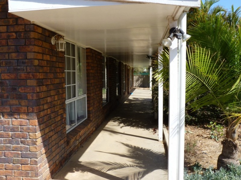 72 Barlee Street, St George QLD 4487