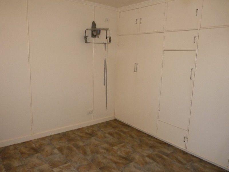 Unit 1, 14 Hutt Street, St George QLD 4487