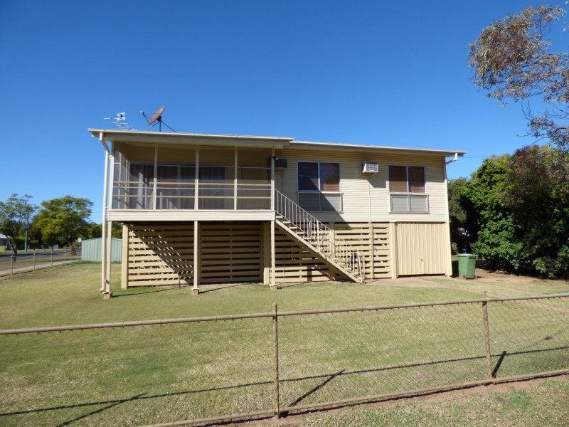 2 Marie Street, St George QLD 4487