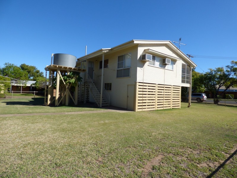 2 Marie Street, St George QLD 4487