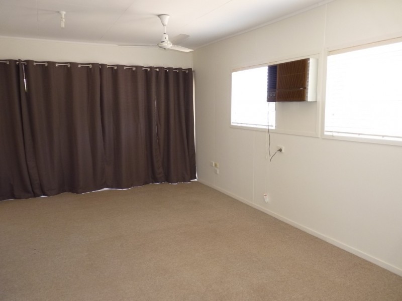 2 Marie Street, St George QLD 4487