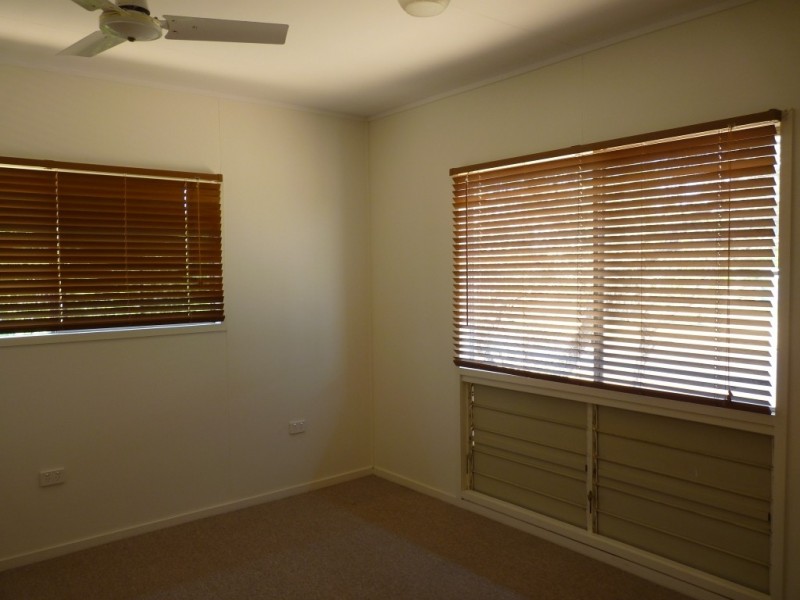 2 Marie Street, St George QLD 4487