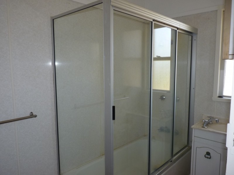 2 Marie Street, St George QLD 4487