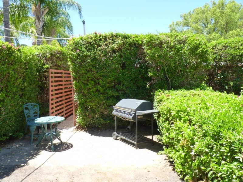 73 Alfred Street, St George QLD 4487