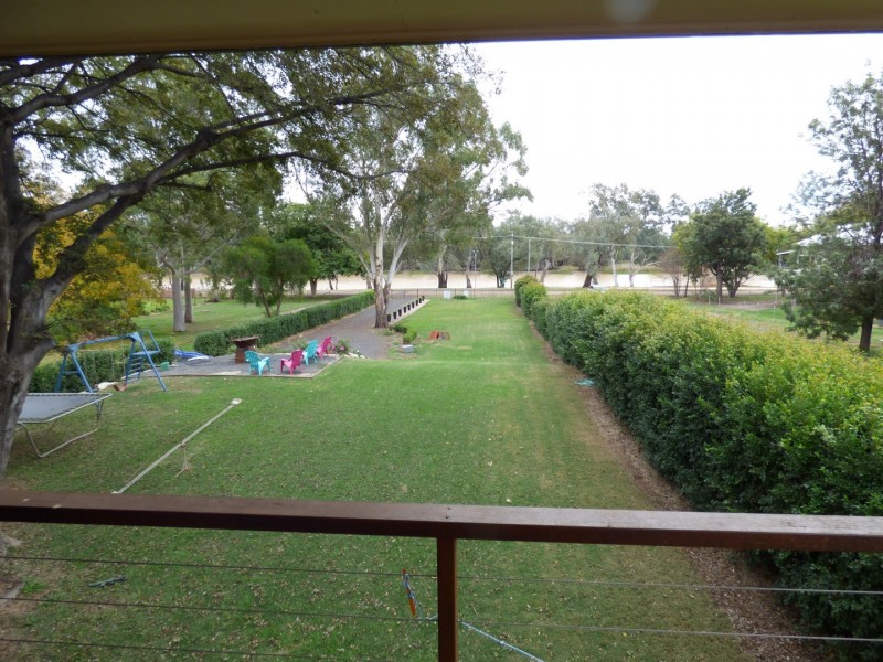 180 St Georges Terrace, St George QLD 4487