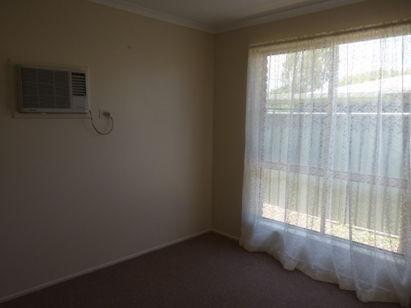 7 Howe Street, St George QLD 4487