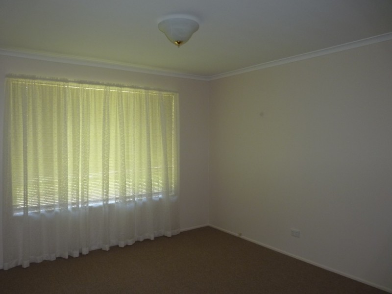 7 Howe Street, St George QLD 4487