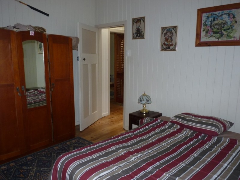 Unit 2, 164 Victoria Street, St George QLD 4487