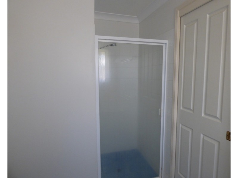 17 Taylor Street, St George QLD 4487