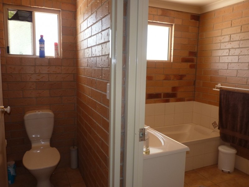 Unit 3, 32 Kenny Lane, St George QLD 4487