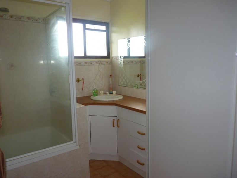 22 Alfred Street, St George QLD 4487