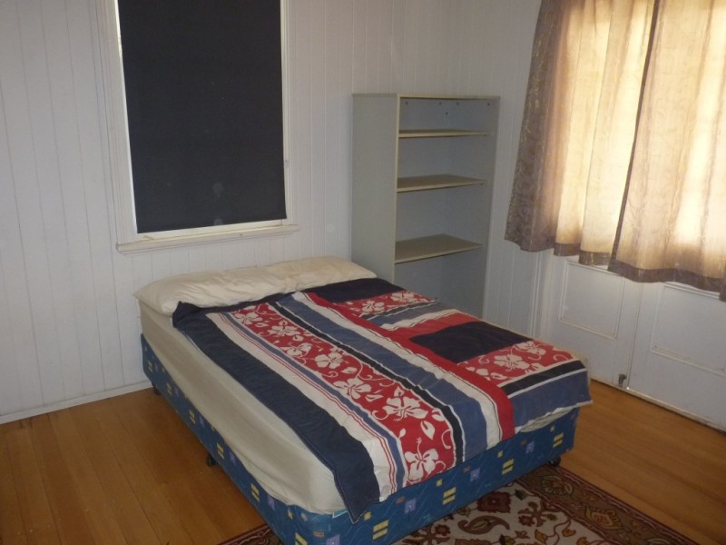 69 Scott Street, St George QLD 4487