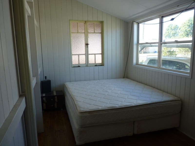 34 Barlee Street, St George QLD 4487