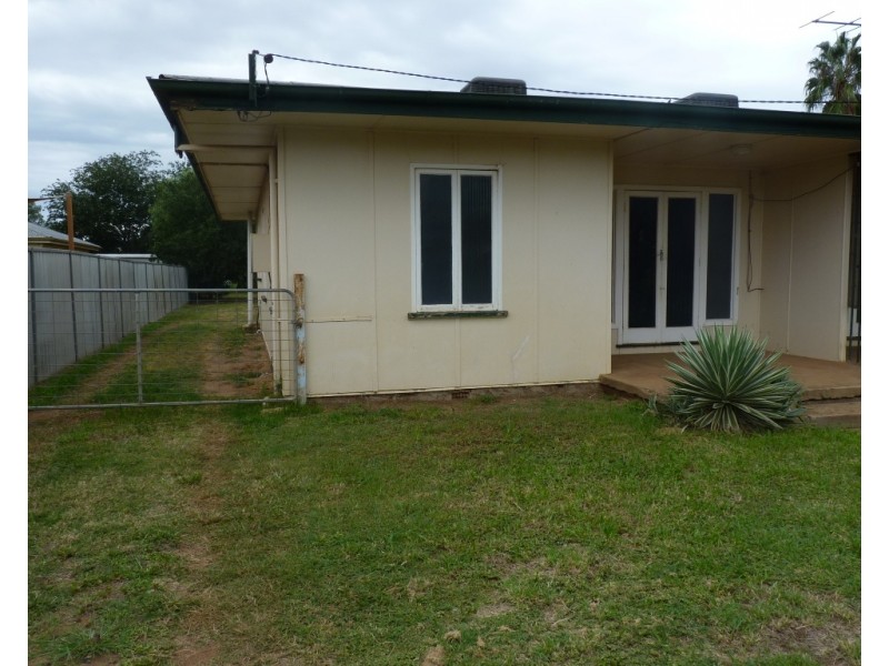 Unit 2, 51 Kenny Lane, St George QLD 4487