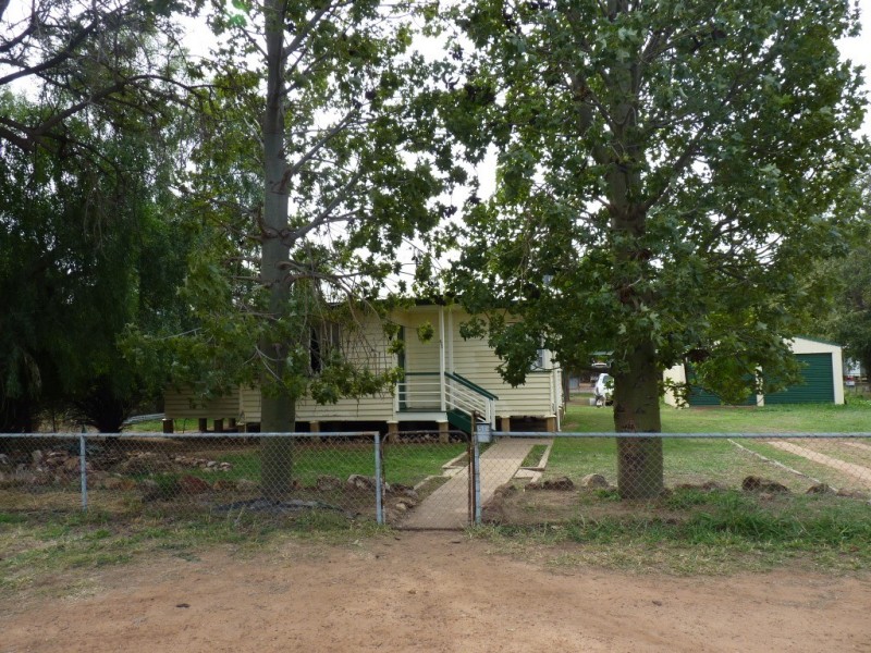 51 Roe Street, St George QLD 4487