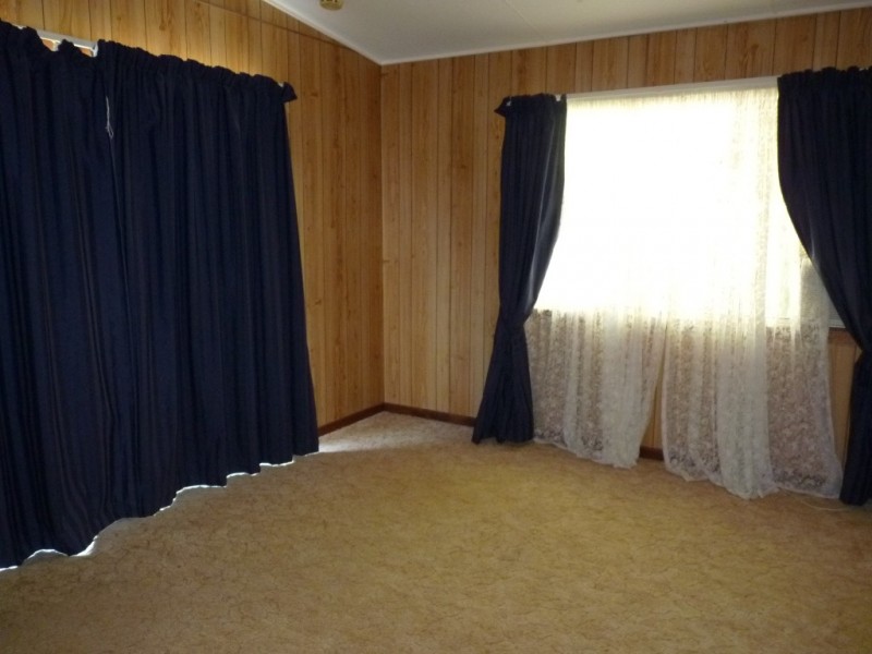 238 ALFRED STREET, St George QLD 4487