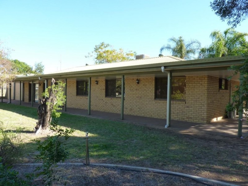 77 Alfred Street, St George QLD 4487