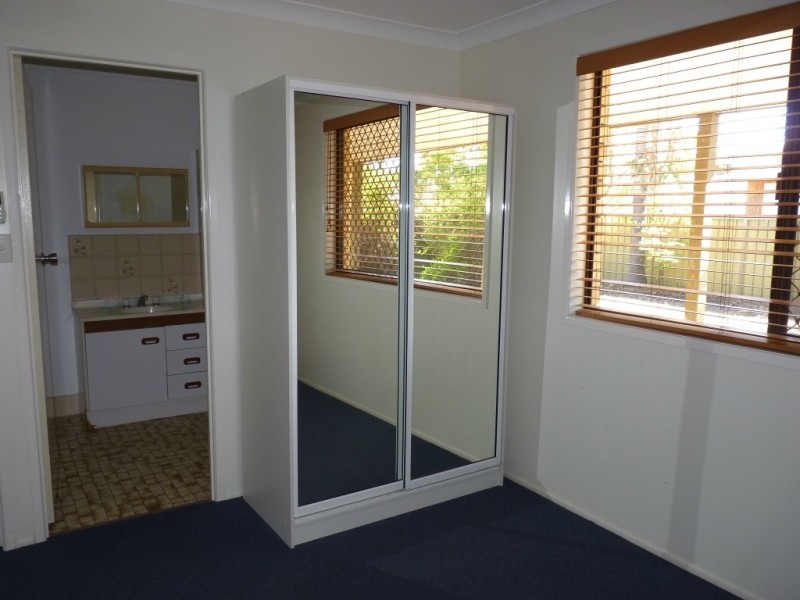 77 Alfred Street, St George QLD 4487