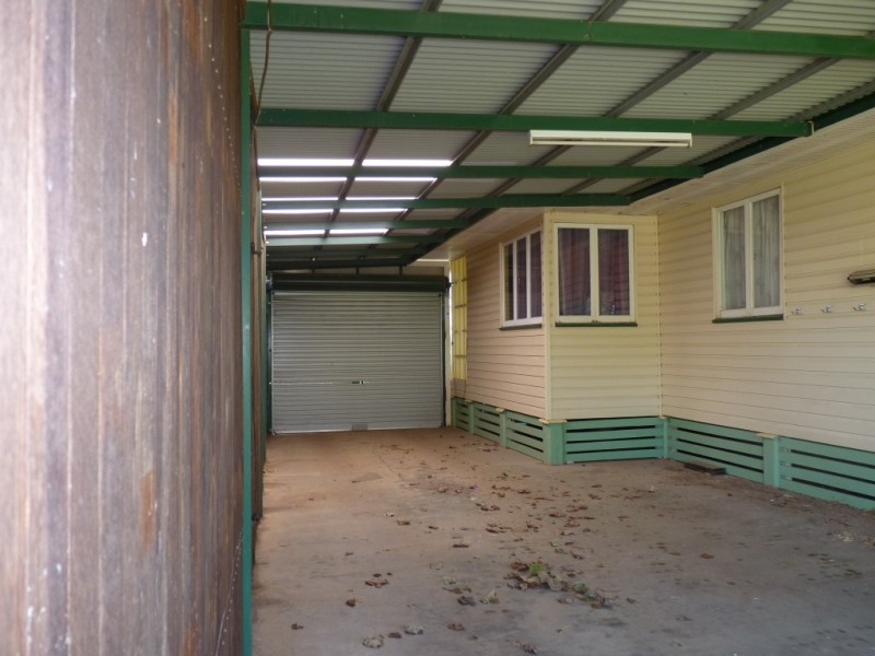 10 Logan Lane, St George QLD 4487
