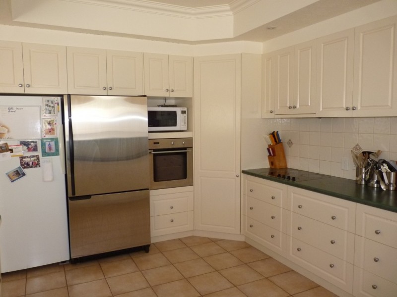 15-17 Weatherall Street, St George QLD 4487