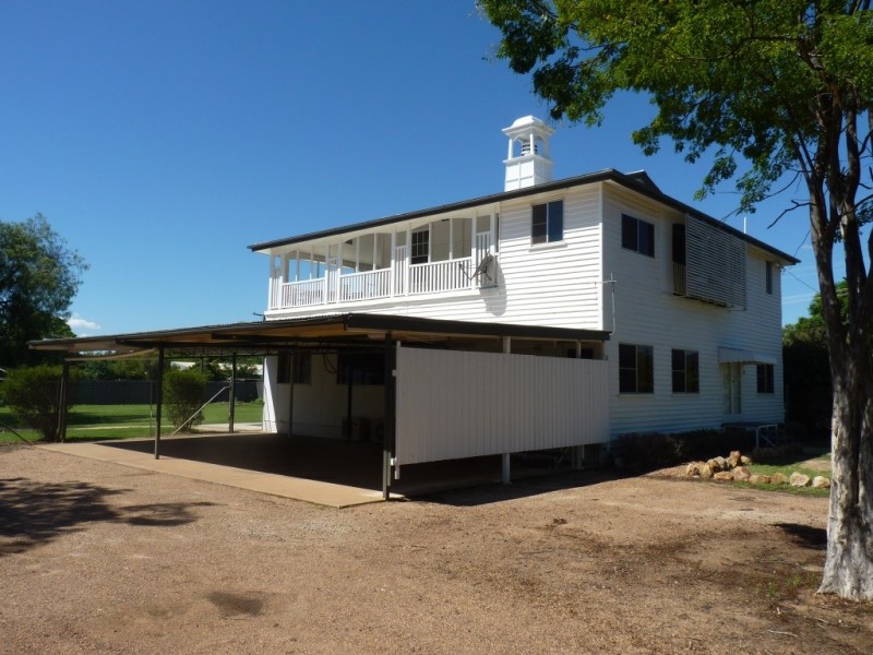 69 Scott Street, St George QLD 4487