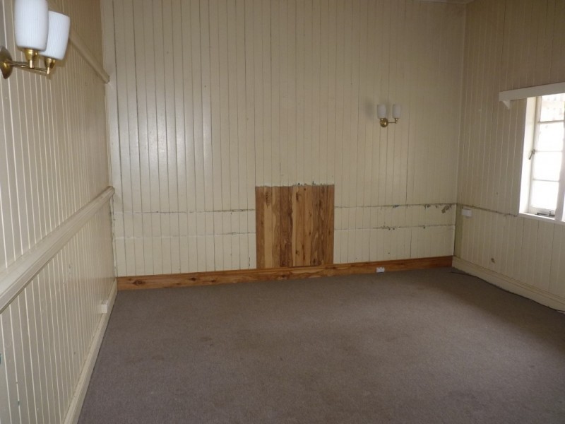 52 Grey Street, St George QLD 4487