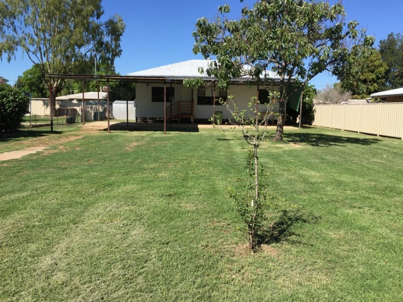 12 Carnation Avenue, St George QLD 4487