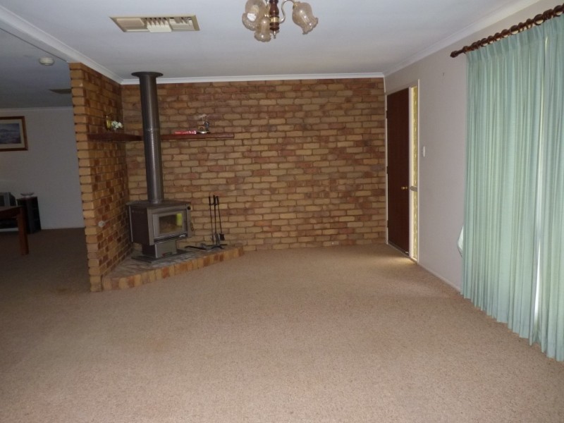 4 Cutler Court, St George QLD 4487