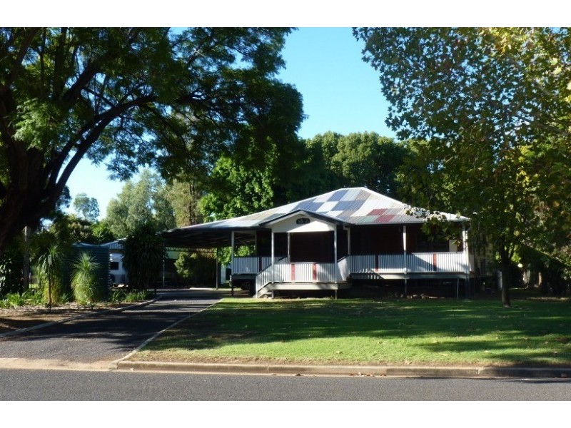 55 Scott Street, St George QLD 4487