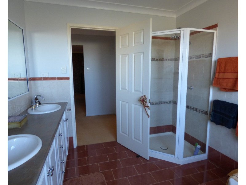 12182 Carnarvon Highway, St George QLD 4487