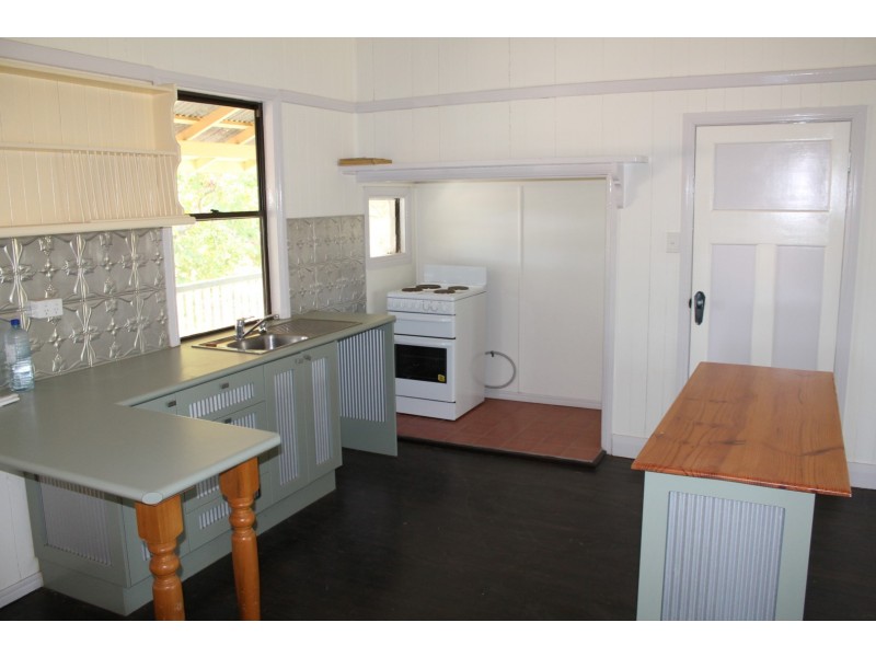 72-74 Albert Street, St George QLD 4487