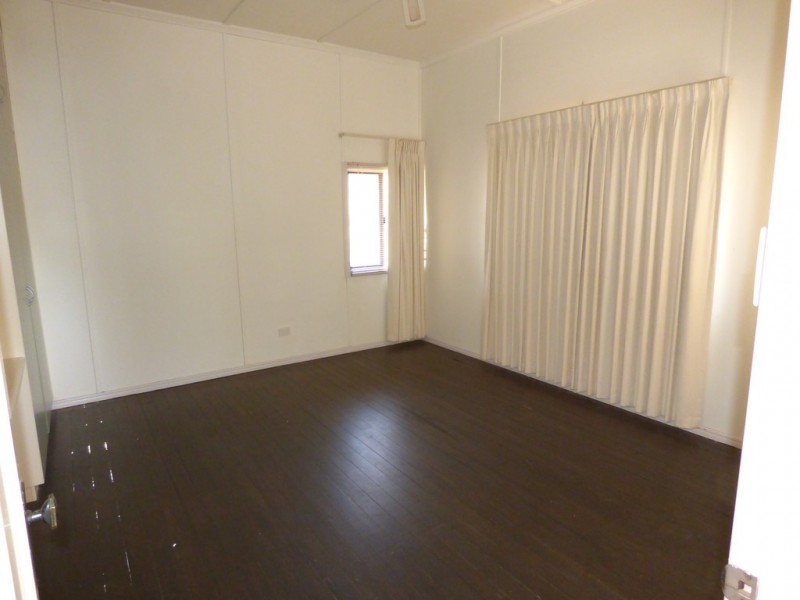 72-74 Albert Street, St George QLD 4487