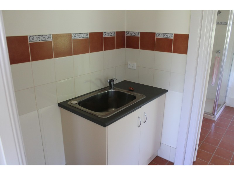 72-74 Albert Street, St George QLD 4487