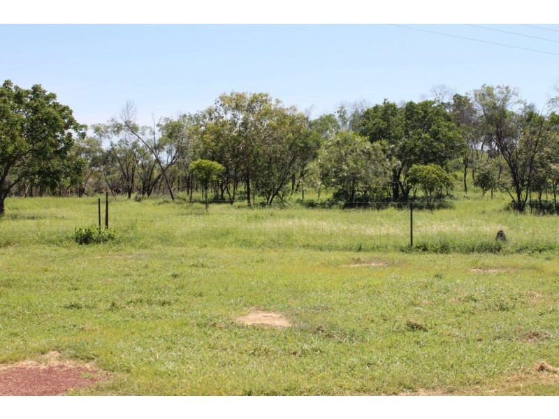 . Access Road, Croydon QLD 4871