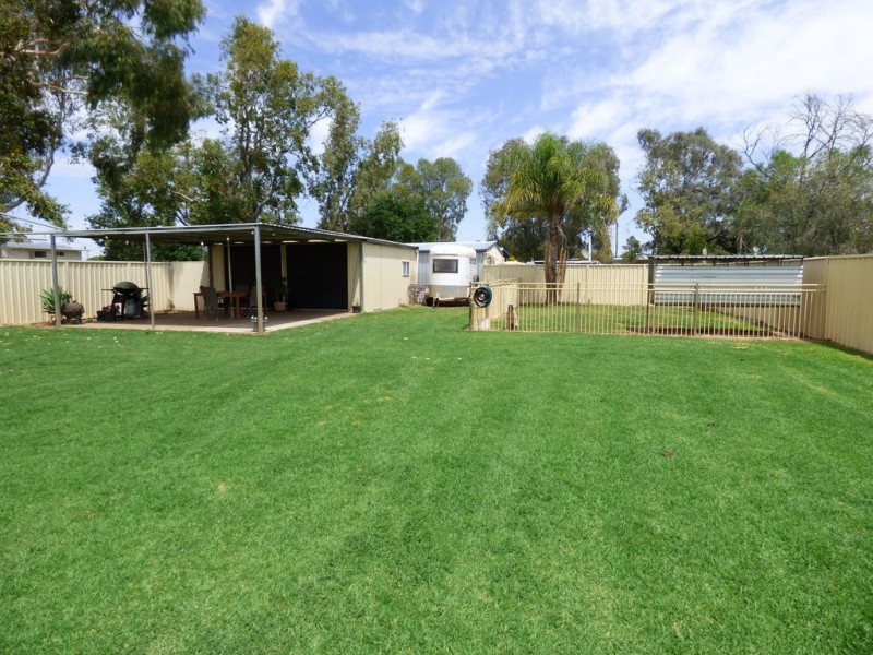 6 Boronia Avenue, St George QLD 4487