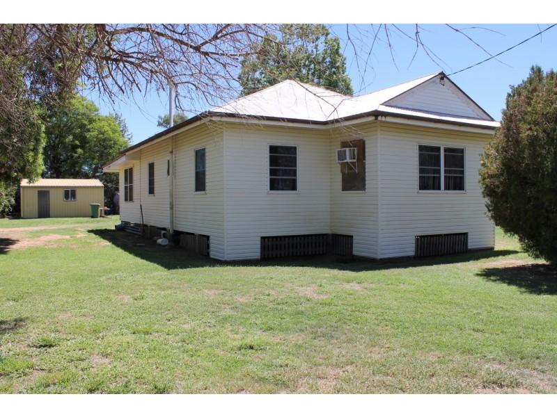 41 Victoria Street, St George QLD 4487