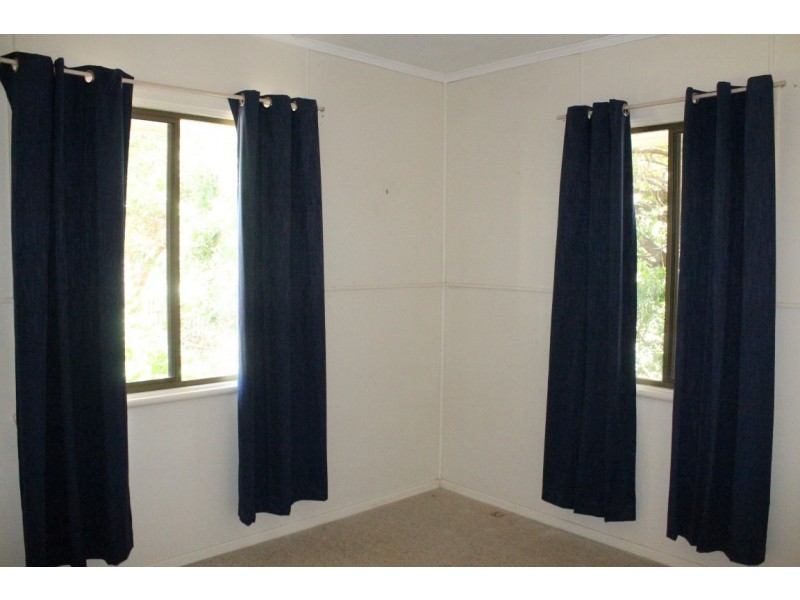 9 Murchison Street, St George QLD 4487