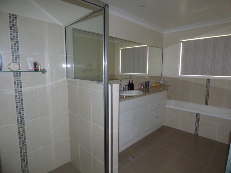 4 Aldridge Street, St George QLD 4487