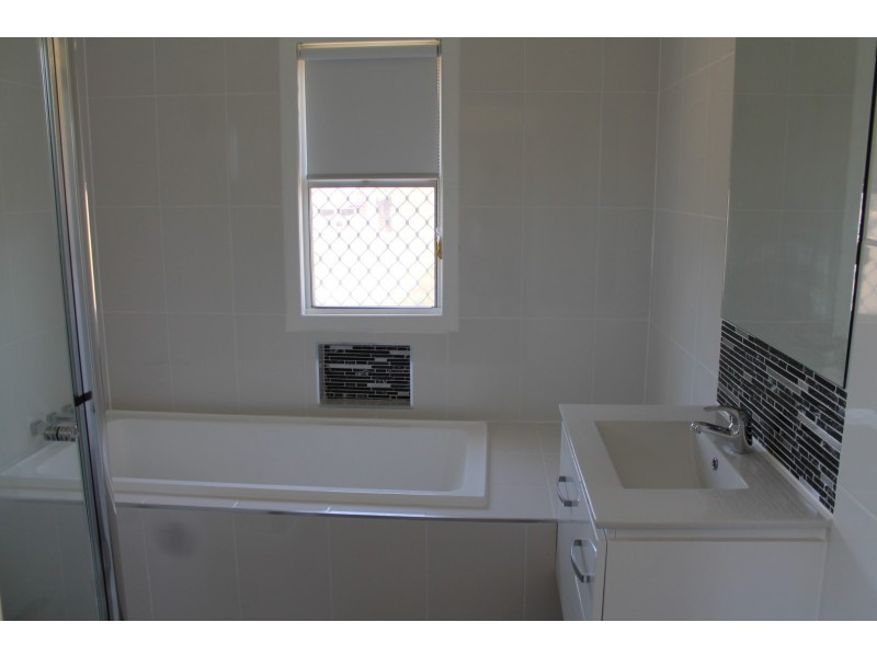 43 Barlee Street, St George QLD 4487