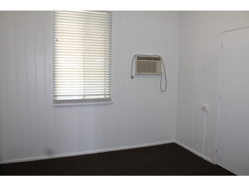 43 Barlee Street, St George QLD 4487