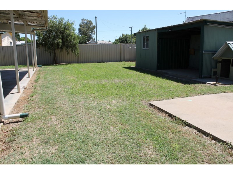 43 Barlee Street, St George QLD 4487