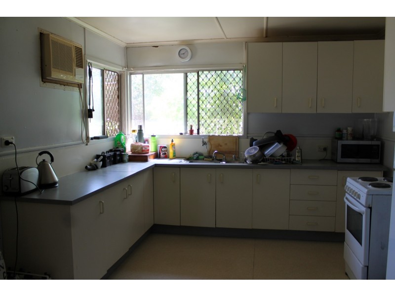 11 Margaret Street, St George QLD 4487